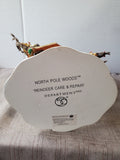 Department 56 North Pole Woods "Reindeer Care & Repair" Lighted Figurine WORKS