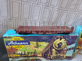 Lot of 5 Trains Athearn in Miniature HO Scale Model Trains (B)