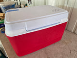 Rubbermaid 34qt Ice Chest