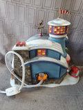 Department 56 North Pole Series "Reindeer Flight School" Lighted House WORKS