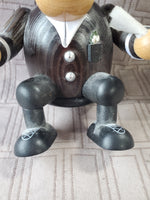 (C) Erzgebirgische Volkunst Shelf Sitting Groom Smoker
