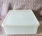 Vintage Tupperware Square Keeper