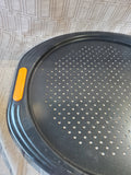 Le Creuset Non-Stick Pizza Pan