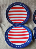 Set of 4 Americana Plastic Dinner Plates