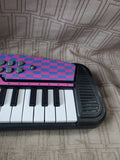 Small Toy Electric Keyboard WORKS