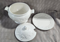 White Ceramic Embossed Fruit Soup Tureen with Saucer