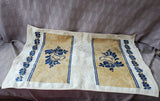 Pair of Pfaltzgraff Kitchen Towels