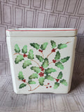 Andrea by Sadek Colonial Williamsburg Holly Flower Frog Vase