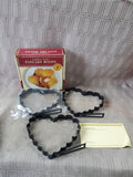Set of 3 Williams-Sonoma Non-Stick Scalloped Heart Pancake Molds