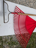 Stiff Rake and Leaf Rake (K)