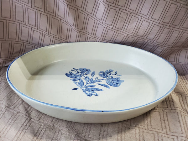 Pfaltzgraff "Yorktowne" Oval Baking Dish