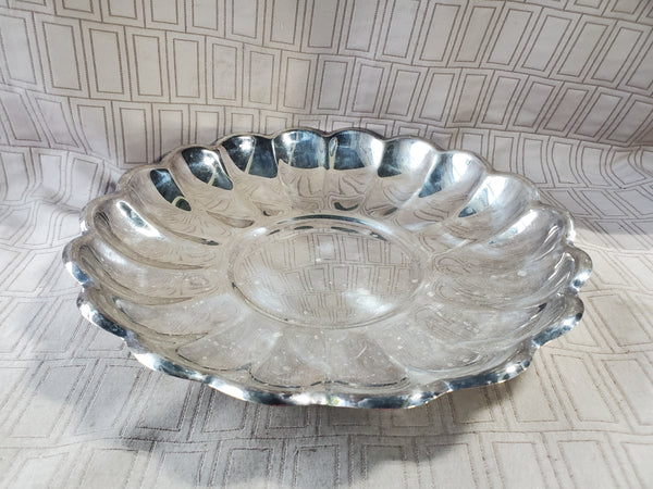 Reed & Barton "Holiday" Silverplate Round Platter