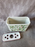 Andrea by Sadek Colonial Williamsburg Holly Flower Frog Vase