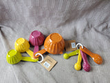 Melamine Measuring Spoon and Measuring Cup Lot APPEARS UNUSED
