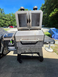 Pitt Boss Platinum Wood Pellet Grill and Smoker***HEAVY ITEM*** READ DETAILS ON PICK UP POLICY***
