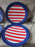 Set of 4 Americana Plastic Dinner Plates