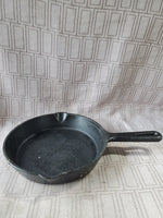 Small Kitchen Artisanal Supply Cast Iron Skillet