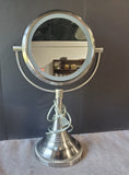 Electric Magnifying Vanity Mirror LIGHT DOES NOT APPEAR TO BE WORKING