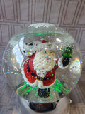 Light Up Santa Claus Snow Globe WORKS