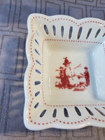 (C) Andrea by Sadek Colonial Williamsburg "Winter Homestead" Trinket Dish