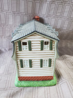 Lefton China The Williamsburg Collection "King's Arms Tavern" Lighted House MISSING LIGHT