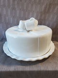 Destinos S.A. White Ceramic Gift Cake Stand