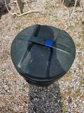 Rubbermaid 20 Gal Lidded Trash Can