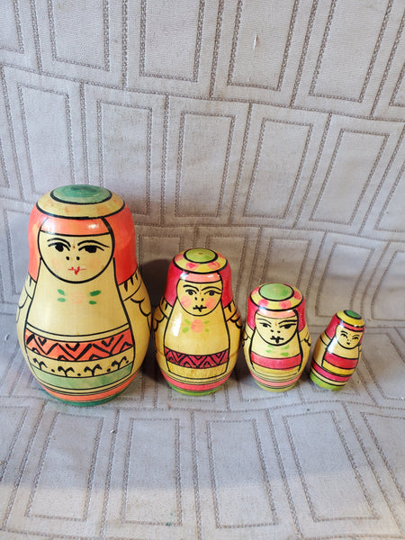 4 Piece Wooden Russian Nesting Dolls