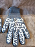 Pair of Temp-Tations by Tara Gray and White Damask Oven Mitts—Size Large