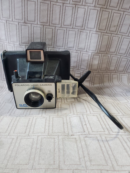 Vintage Polaroid Land Camera Super Colorpack Camera UNTESTED