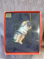 Small Lot of Christmas Ornaments