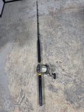 Penn Senator 9/0 Reel w/69" Fiberglass Rod (J)