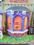 Coventry Cove "Cupcake Cottage" Lighted Building Figurine WORKS