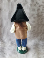 Signed Byers' Choice Carolers CW "Colonial Boy with Slingshot" Figurine