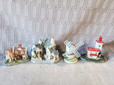 Lot of David Winter and Unbranded Miniature Cottage