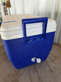 Igloo Ice Chest w/Tray