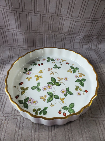 Wedgwood "Wild Strawberry" Tart Pan