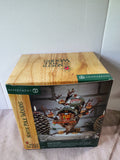 Department 56 North Pole Woods "Reindeer Care & Repair" Lighted Figurine WORKS