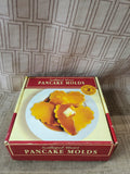 Set of 3 Williams-Sonoma Non-Stick Scalloped Heart Pancake Molds