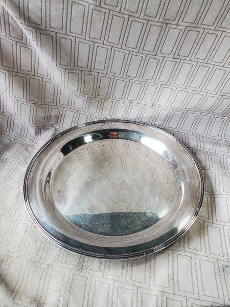 WM Rogers "Windsor" Silverplate Round Tray