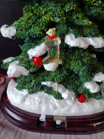 (A) Lot of 5 Tabletop Christmas Trees