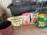 Garage/Gardening Lot including Black Plastic Tub