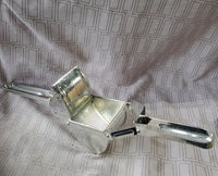 (B) Potato Ricer