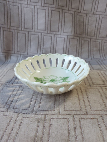(C) Andrea by Sadek Williamsburg Magnolia Blossom Reticulated Trinket Dish (2 AVAILABLE PRICED INDIVIDUALLY AT $12 EACH)