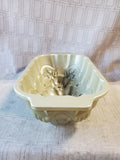 Nordic Ware Elegant Pumpkin Loaf Pan (C)