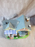 Coventry Cove "Cupcake Cottage" Lighted Building Figurine WORKS