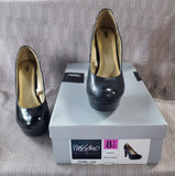 Pair of Mossimo Paisley Black Patent Platform Heels—Women's Size 8.5
