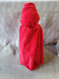 Byers' Choice Carolers Colonial Williamsburg Signed "Woman Holding Apple Cone" Figurine AS IS—READ DESCRIPTION CAREFULLY**