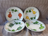 Set of 4 Williams-Sonoma "Les Gourds" Pasta Bowls