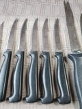 (B) Assorted Lot of Kitchen Knives